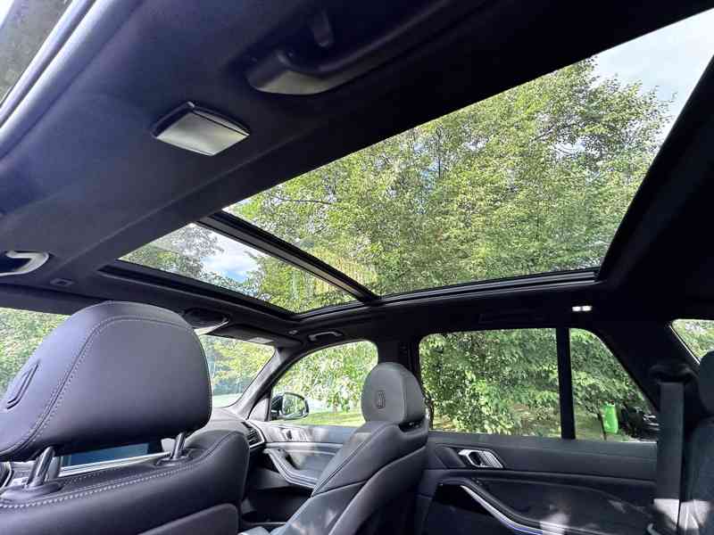 2023 BMW X5 xDrive30d xLine HUD Pano DPH Zaruka 26 - foto 11