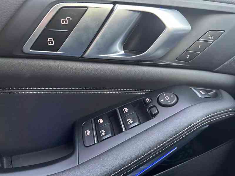 2023 BMW X5 xDrive30d M xLine HUD Pano DPH Zaruka 26 - foto 21