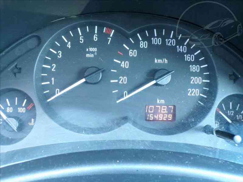 Opel Corsa 1,0 12V TAŽNÉ ZAŘÍZENÍ - foto 6