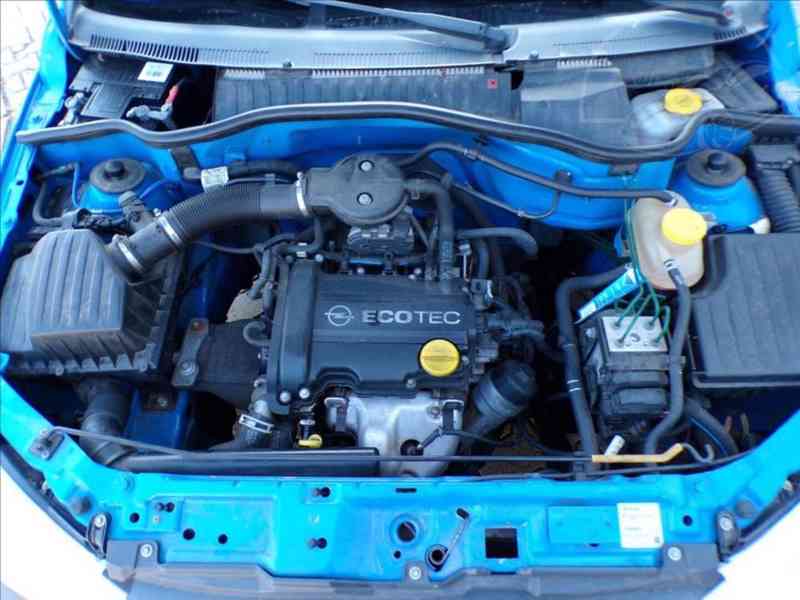 Opel Corsa 1,0 12V TAŽNÉ ZAŘÍZENÍ - foto 13