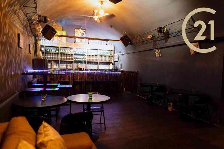 Pronájem, zavedený koktejlový bar, 222 m2 - Praha - Nové Město - foto 8