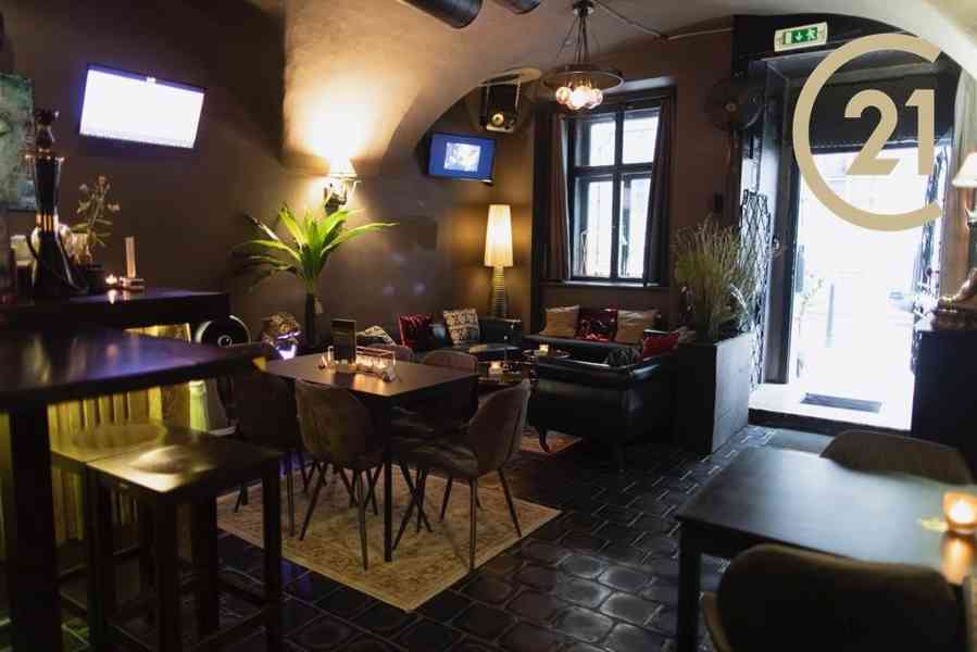 Pronájem, zavedený koktejlový bar, 222 m2 - Praha - Nové Město - foto 2