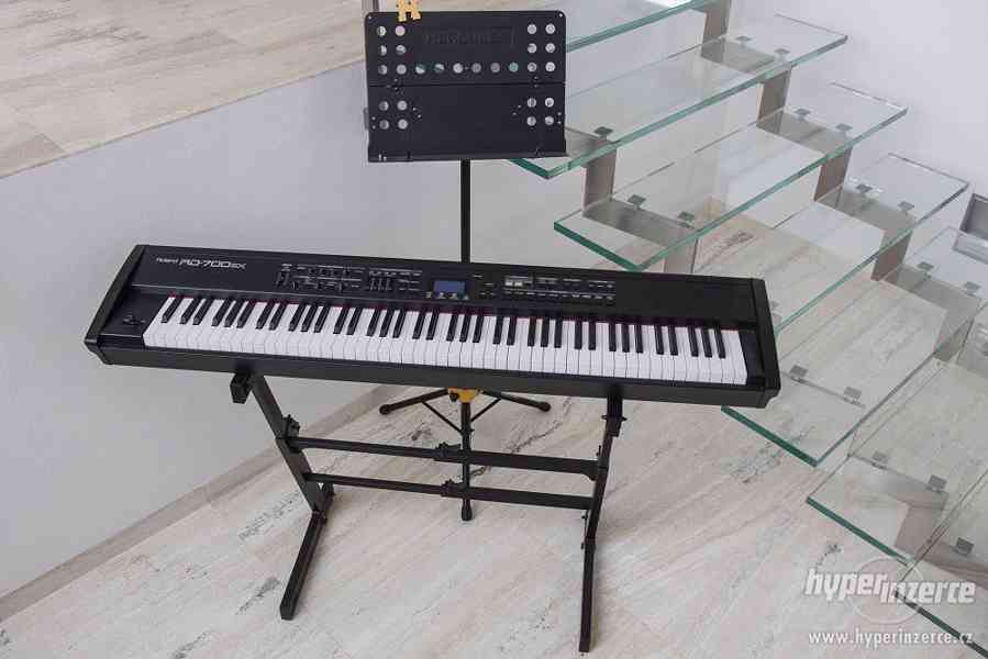 digitální piano Roland RD-700sx - foto 1