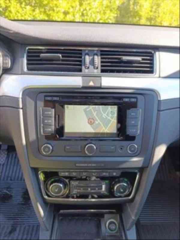 Škoda Superb 2,0   ll - foto 7