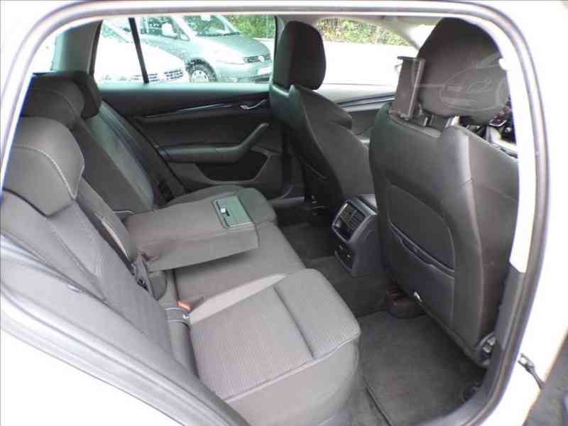 Škoda Octavia 2,0 TDI 1.MAJITEL ČR-DPH - foto 11