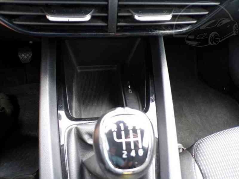 Škoda Octavia 2,0 TDI 1.MAJITEL ČR-DPH - foto 7