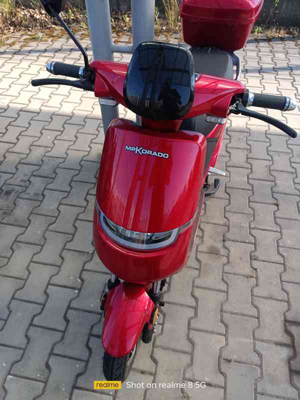 Elektrický skútr Korado - foto 3