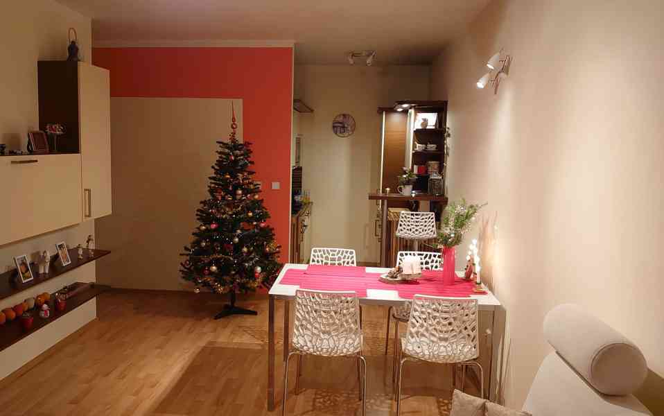 Prodej bytu 2+kk 53 m2 Kolín + 2 uzav. gar. st. pod bytem. - foto 3