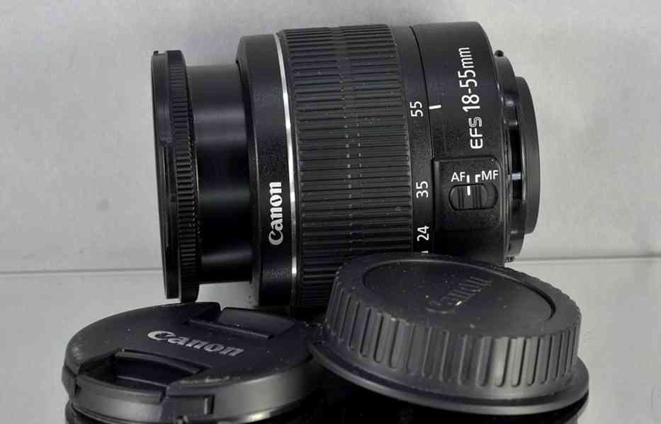 Canon EF -S 18-55mm f/3.5-5.6 III **3. generace** - foto 1