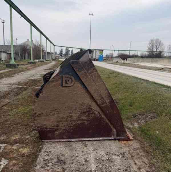 29.7t nakladač Volvo L180H 3.8m3 + 12m3 lze! - foto 9