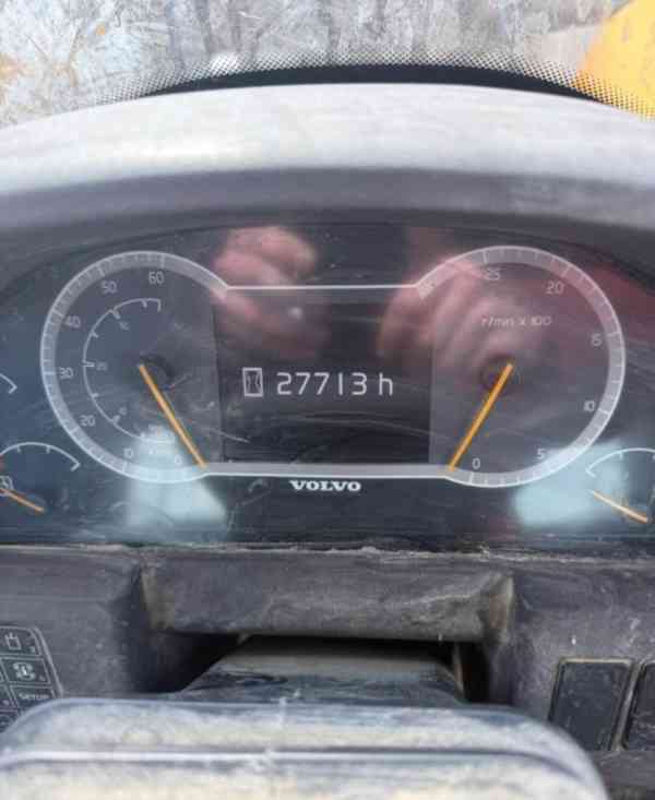 29.7t nakladač Volvo L180H 3.8m3 + 12m3 lze! - foto 10