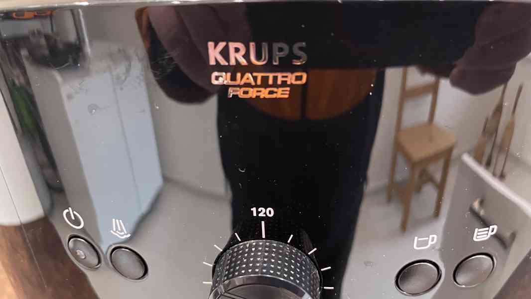 Automatický kávovar Krups Quattro Force nepoužitý - foto 2