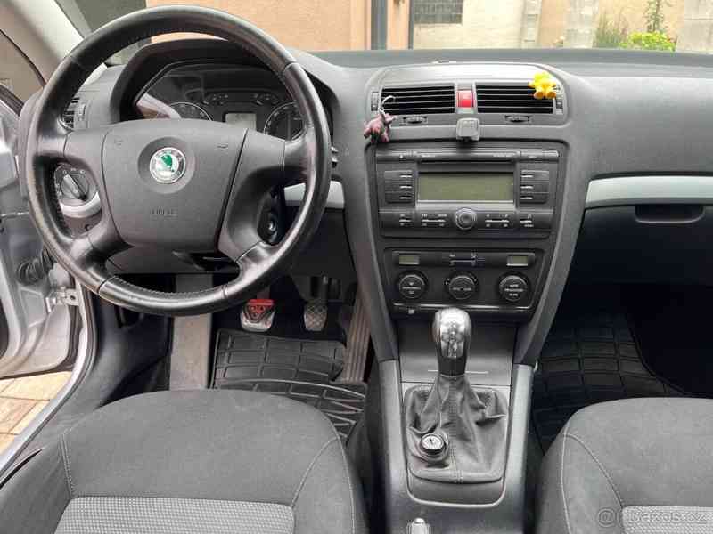 Škoda Octavia 1,9   II TDI - foto 6