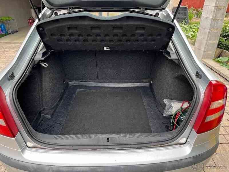 Škoda Octavia 1,9   II TDI - foto 4