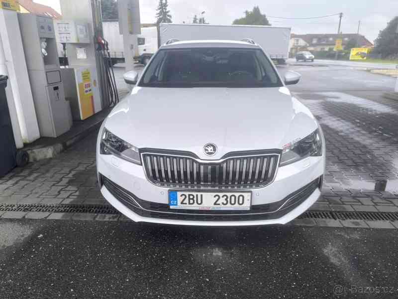 Škoda Superb 2021 147kw 4x4 L&K - foto 5