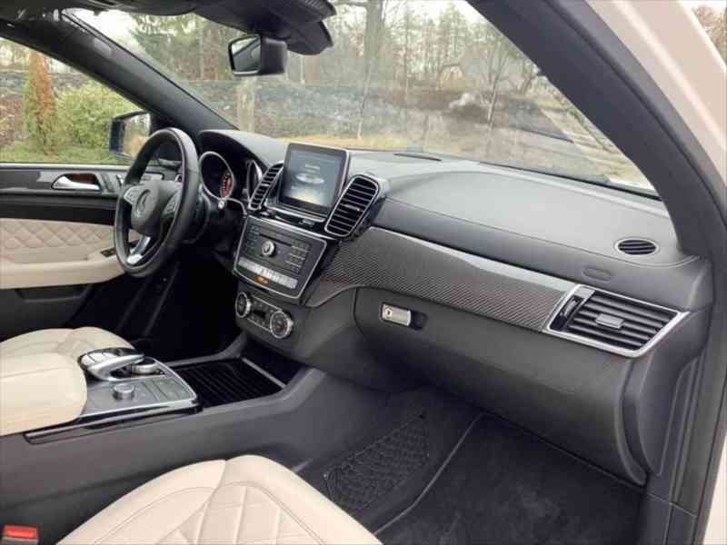 Mercedes-Benz GLE d Coupé AMG, TOP VÝBAVA - foto 17