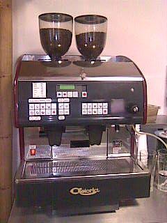 Automatický kávovar - foto 1