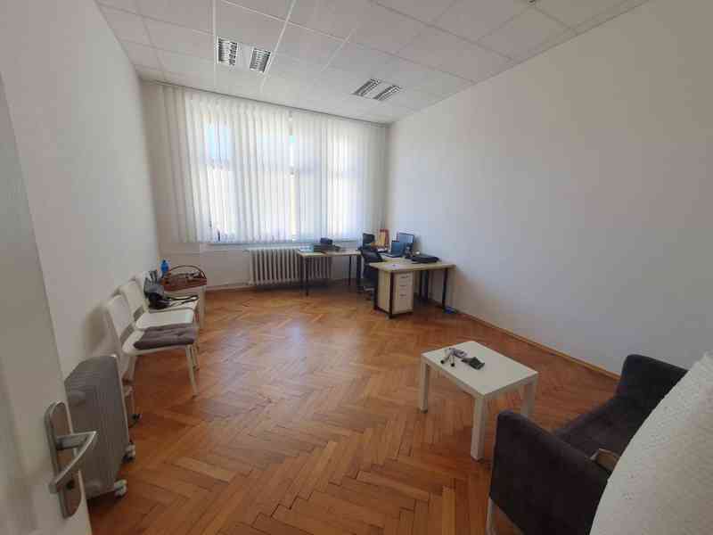  Nájem 4 x kancelář, plocha 101 m2, Praha 9 Vysočany - foto 2