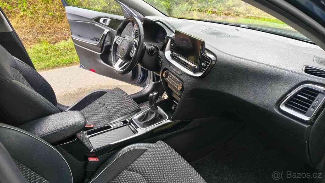 Kia XCeed 1,6   T-GDI Exclusive 2020 150kW - foto 6