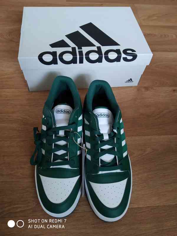 Prodám nové pánské boty zeleno-bílé adidas, velikost 44. - foto 2