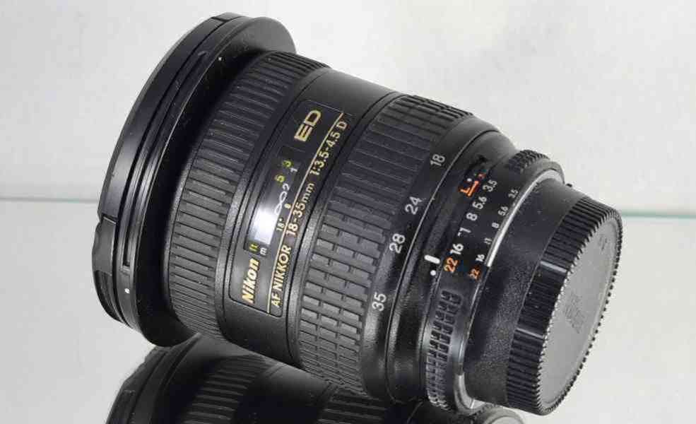 Nikon AF 18-35mm f/3.5-4.5D ED **FX, širokoúhlý zoom  - foto 4
