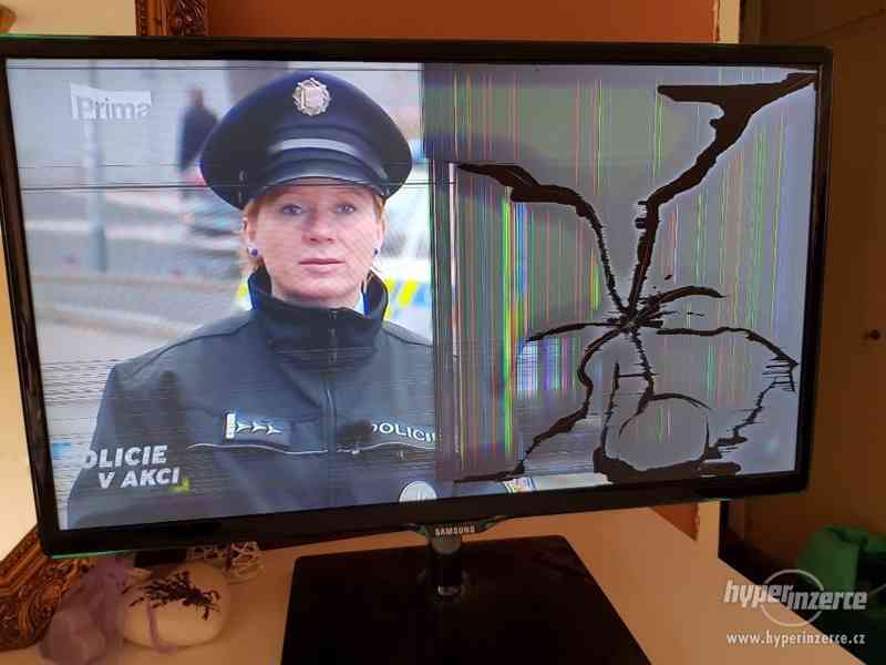 Samsung TV/LCD monitor na náhradní díly T24D390EW, - foto 4
