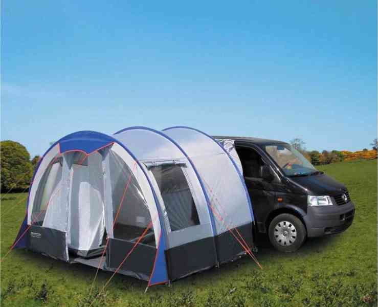 Předstan k autu - foto 2