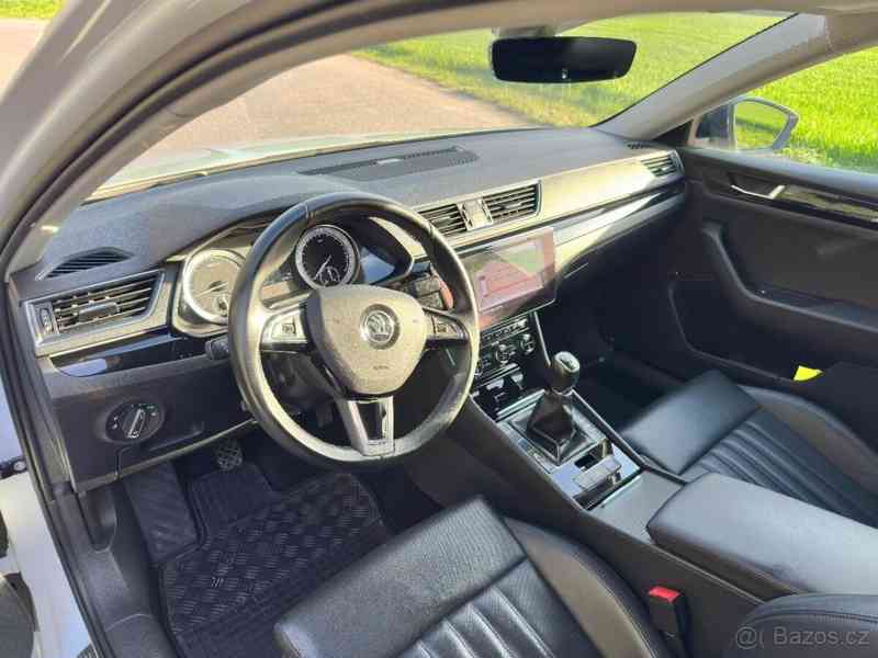 Škoda Superb 2,0   TDI 110kW Laurin & Klement - foto 9