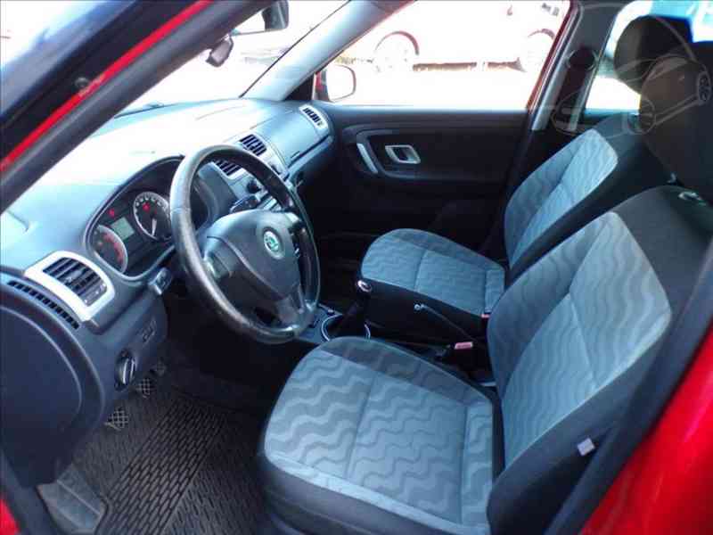Škoda Fabia 1,2 HTP - foto 6