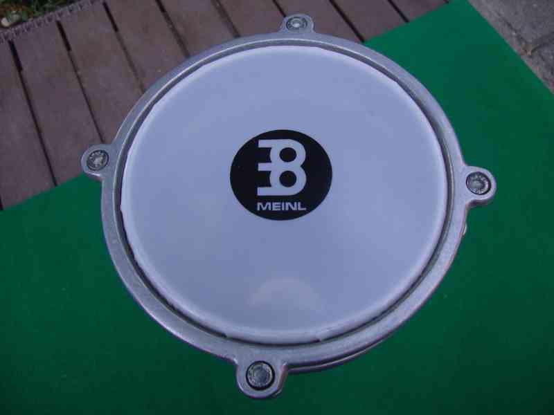 MEINL DARBUKA HE-110 hliník ručně tepaný pěkný stav - foto 2