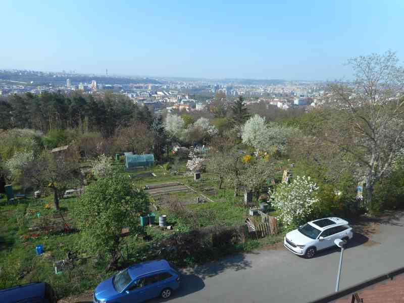 PANORAMA PRAHY vč. Pražského Hradu - prodej RD 240 m2 - foto 2