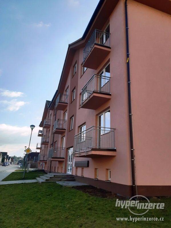 Pronajmu byt 2+KK, Skřivany u Nového Bydžova, novostavba - foto 3