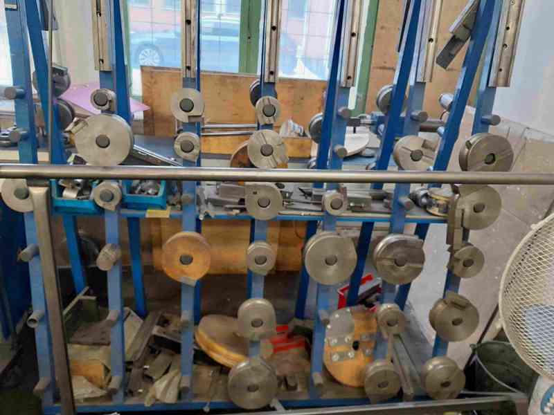 Použitá ohýbačka trubek XOTH 40T, r. v. 1998 - foto 4