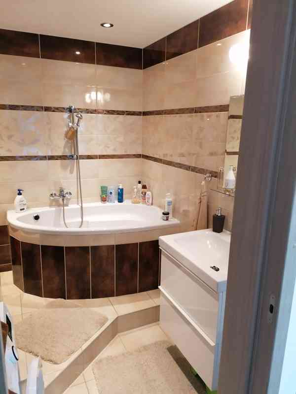 Prodáme byt 3 +1 po kompletní rekonstrukci  - foto 14