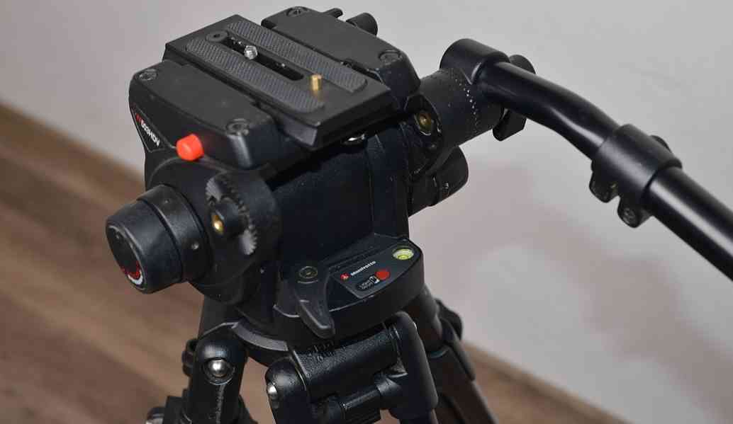 videostativ: MANFROTTO 351MVB2+ hlava 503HDV - foto 6