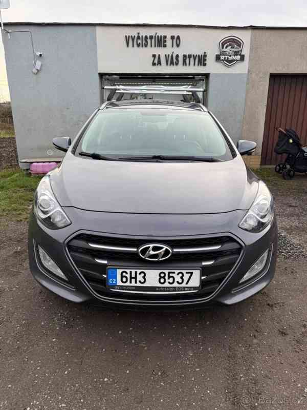 Hyundai i30 1,6   MPi 88 kW 2016 druhý majitel - foto 2