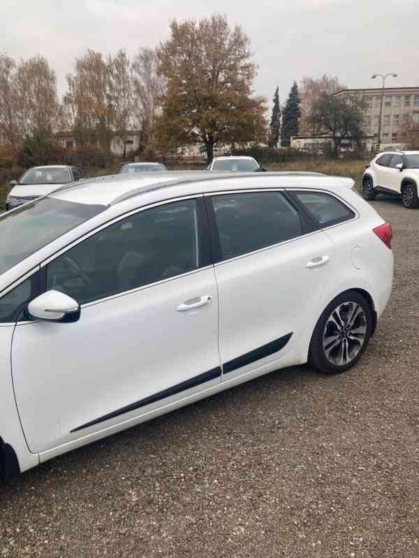 Kia Ceed 1,6   sw crdi - foto 4
