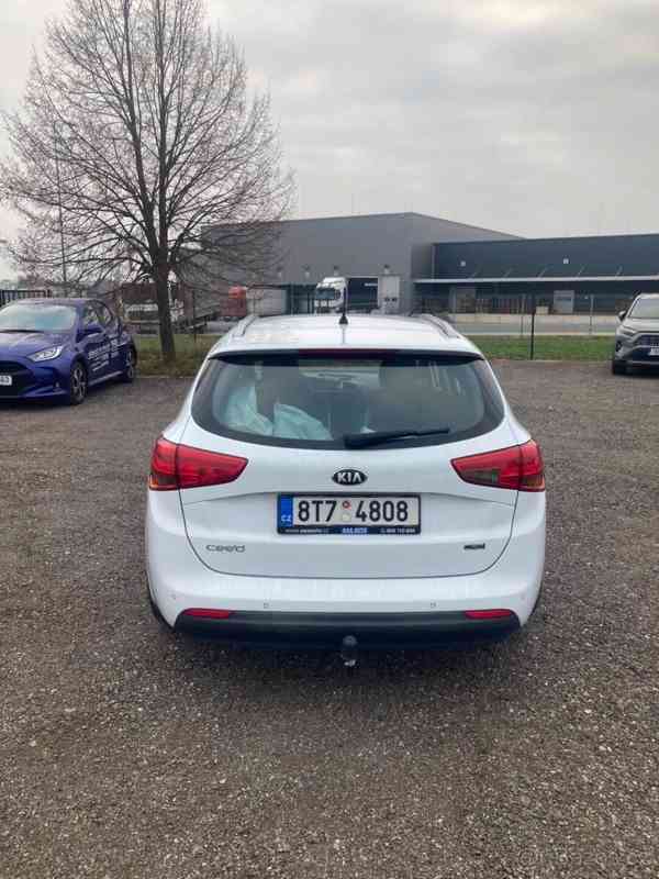 Kia Ceed 1,6   sw crdi - foto 5