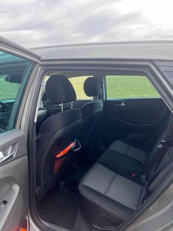 Hyundai Tucson 1,6   T-GDI 132 kW - foto 17