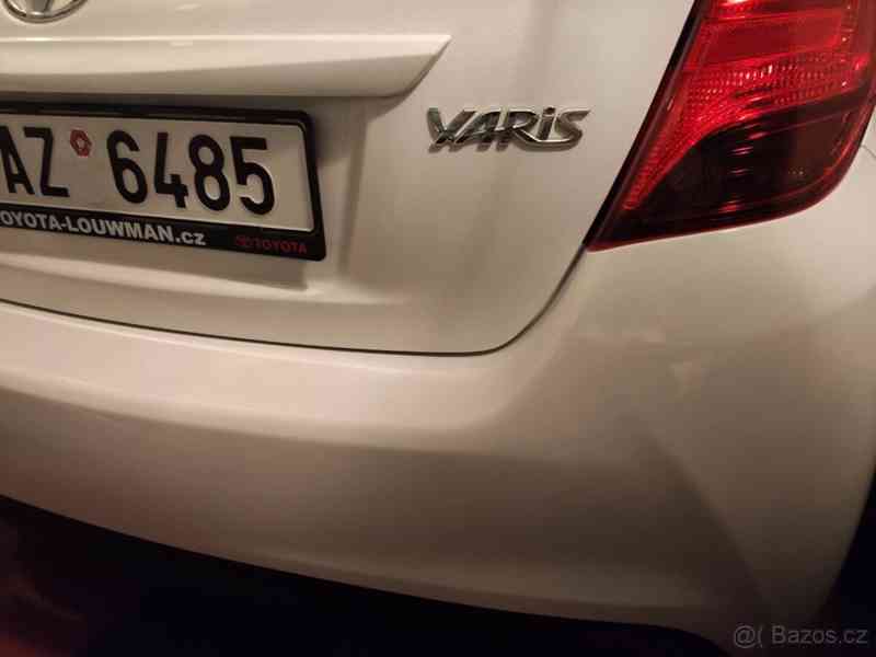 Toyota Yaris 1.3	 - foto 3