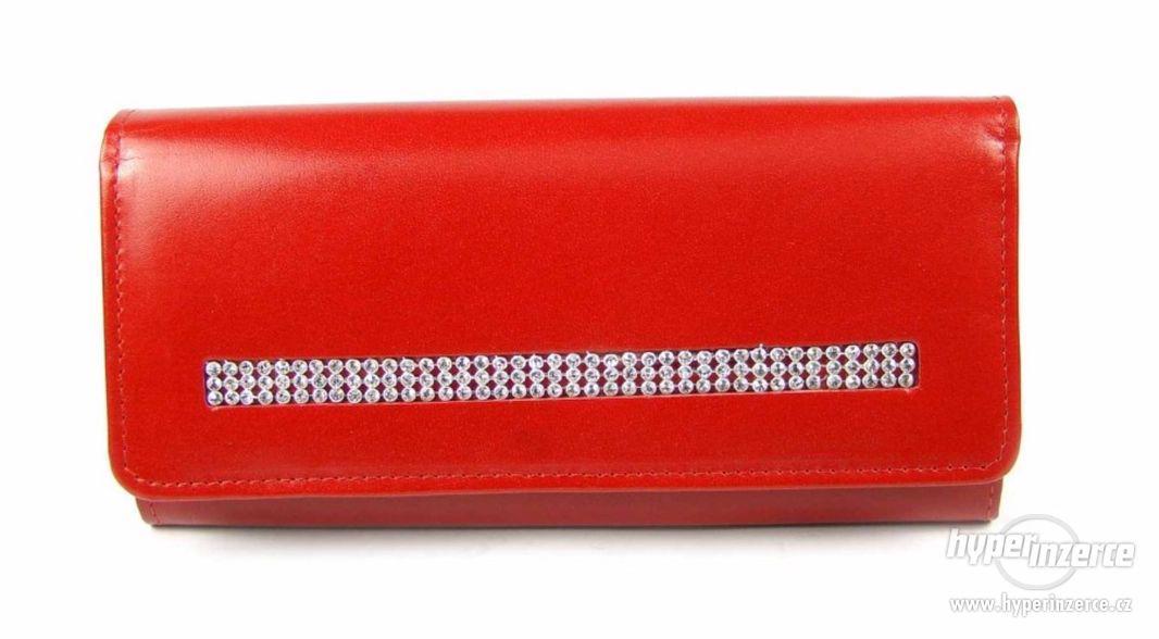 Dámská kožená peněženka červená - foto 1