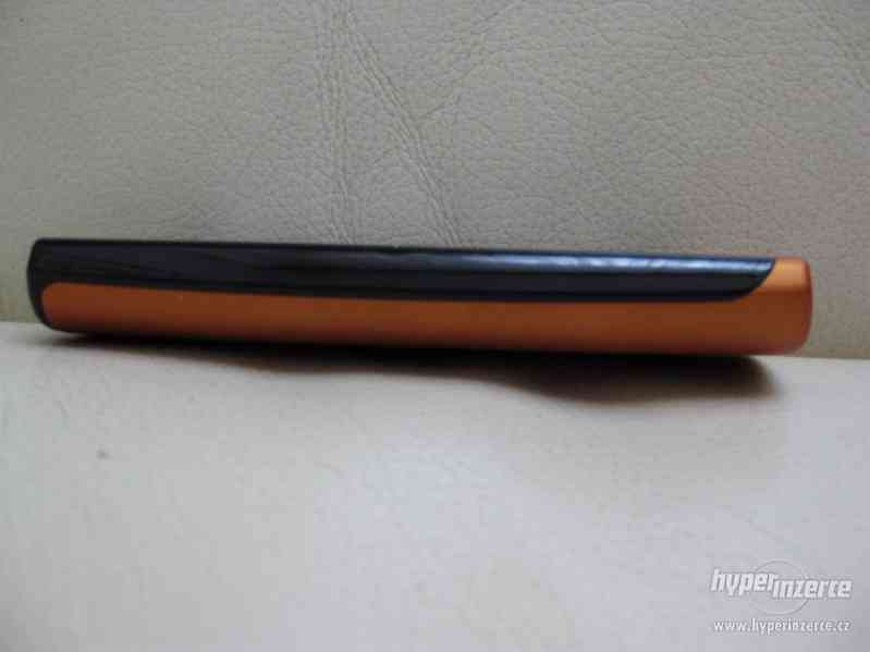 Nokia 500 - ATRAPA mobilního telefonu z r.2011 - foto 2
