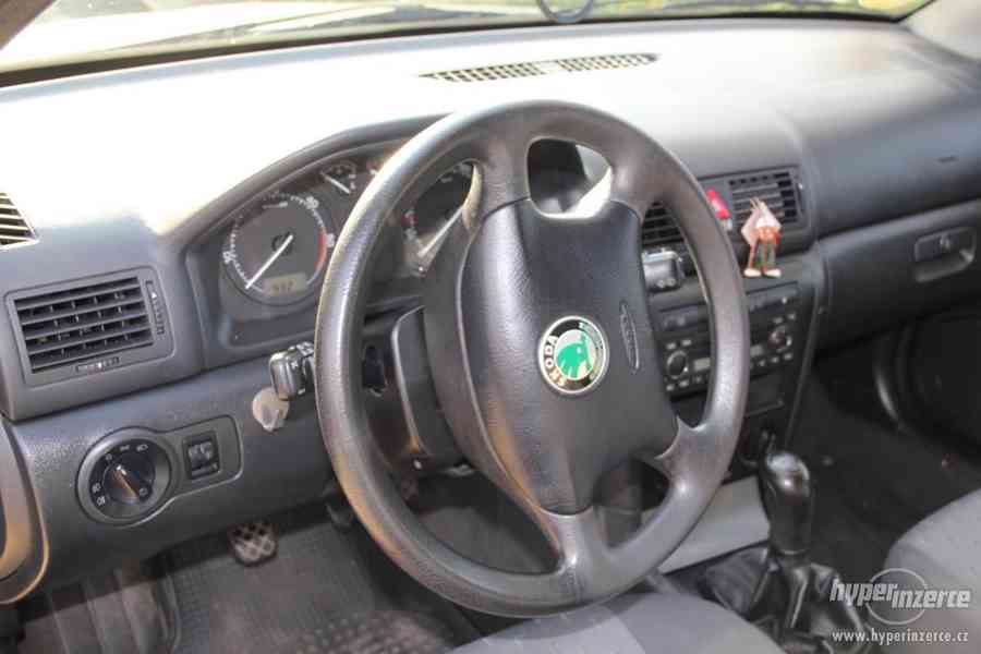 ŠKODA OCTAVIA COMBI 1.9 tdi, r. 2006, 118 000 km - foto 3
