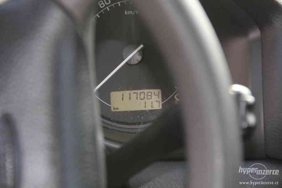 ŠKODA OCTAVIA COMBI 1.9 tdi, r. 2006, 118 000 km - foto 5