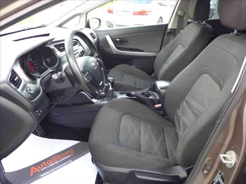 Kia Ceed 1,4 i 73KW, AC, KOUPENO V CZ - foto 5