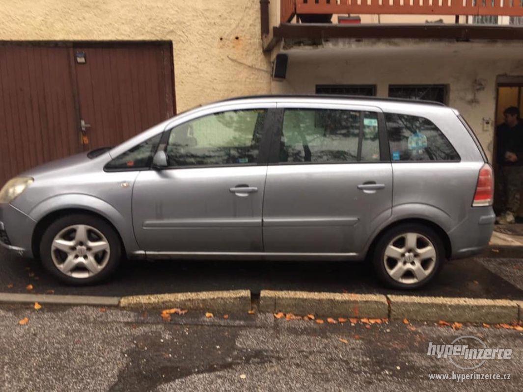 Opel zafira b 2008