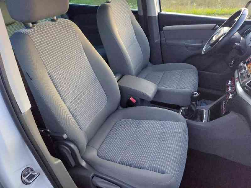 Seat Alhambra Style 2.0 TDI / KAMERA / WEBASTO / NAVIGACE - - foto 6