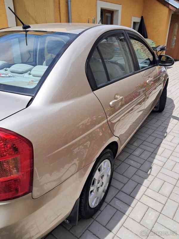 Hyundai Accent 1,4 PRODEJ - foto 5