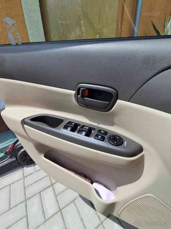 Hyundai Accent 1,4 PRODEJ - foto 13