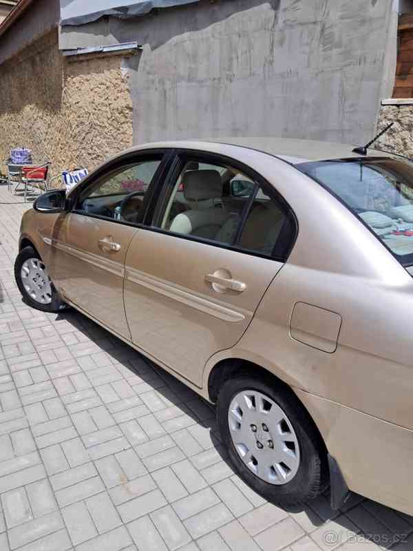 Hyundai Accent 1,4 PRODEJ - foto 2